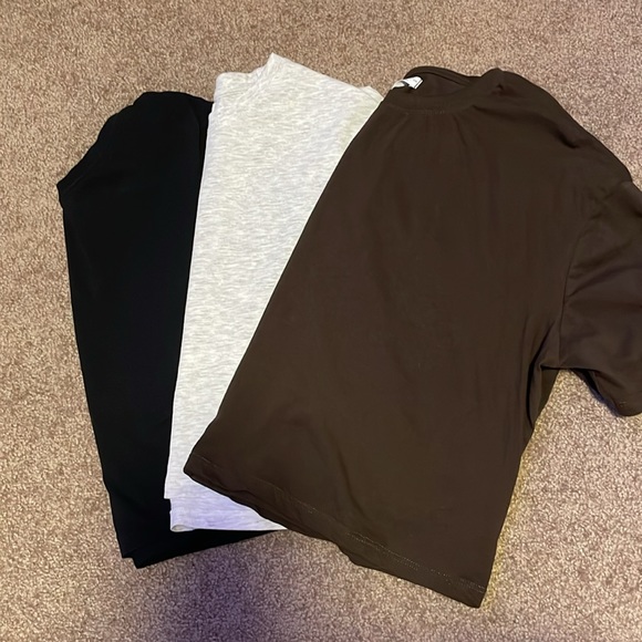 Set of 3 cropped layering t-shirts - Picture 4 of 4
